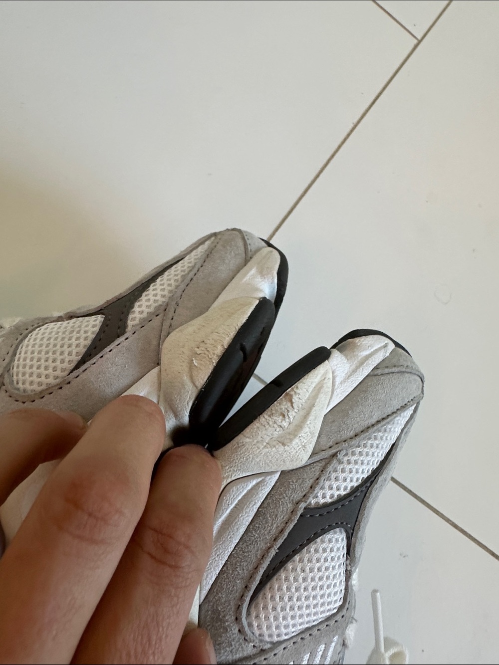 New Balance 9060 Women’s Sneakers Color: Raincloud/Castlerock/White 7.5 - Picture 8 of 9